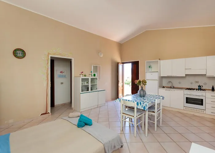 Sea View - Cozy Apartment With Parking Space